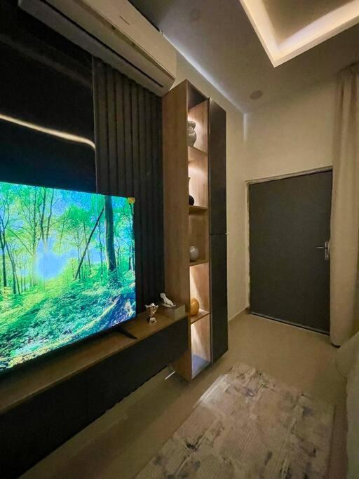 Luxury Studio With Private Side Entrance * Riyadh